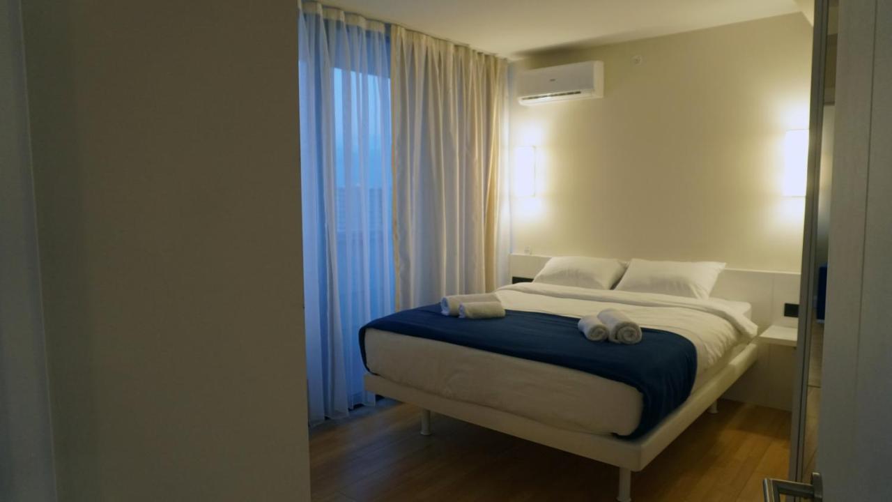 Trip Batumi Aparthotel Εξωτερικό φωτογραφία